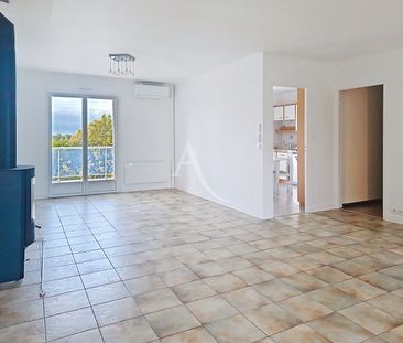 Location Maison 6 pièces 144m² BLAISON ST SULPICE 49320 - Photo 2