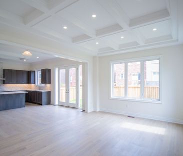 For Lease - 126 Petal Avenue, East Gwillimbury, Ontario - Photo 3