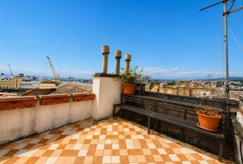 Appartamento in affitto - Centro Storico (Genova)