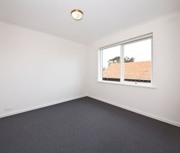 Convenient and Comfortable! - Photo 4