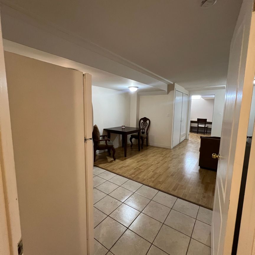 For Lease - 794 Khan Crescent Unit# BSMT, Mississauga, Ontario - Photo 1