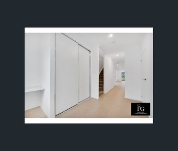 MODERN 3 BEDROOM MODERN DUPLEX - Photo 5