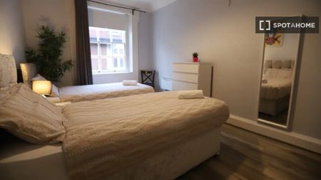 2-bedroom apartment for rent in Temple Bar, Dublin - Photo 4