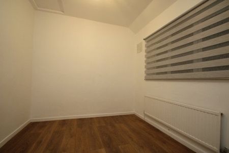 Broadcoombe, South Croydon, Property for rent - Photo 2