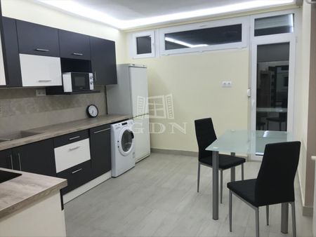 Kiadó felújított lakás - Szeged - Fotó 4