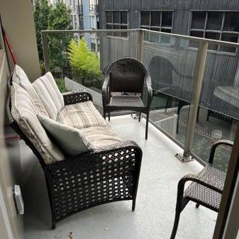 1 Bedroom Downtown Condo For Rent - Photo 1