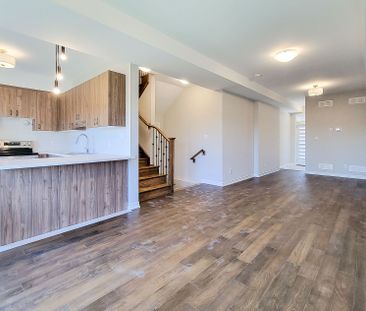 For Lease - 9 Mann Trail, Welland, Ontario - Photo 1