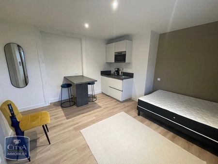 Location Appartement 1 pièce 23m² PERIGUEUX 24000 - Photo 2