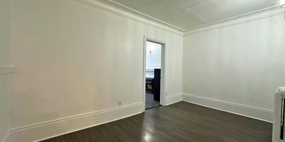 Appartement Montréal (Ville-Marie) À Louer - Photo 3