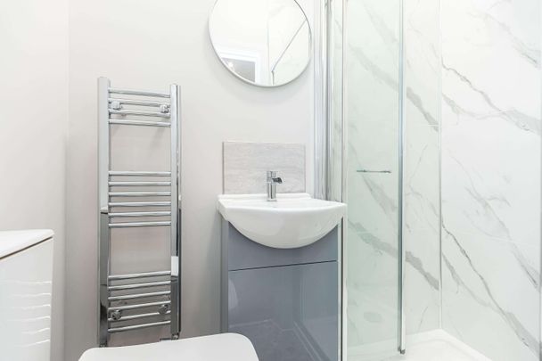 Luxury Living - En-Suite Rooms - Zero Deposit Option - Photo 1