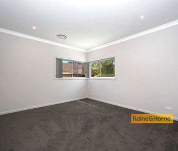 EXECUTIVE PROPERTY - Photo 2