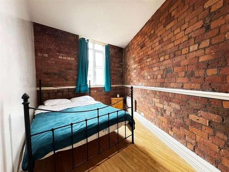 Chester Road, Manchester, M16 - Photo 2