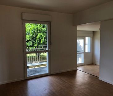 Location Appartement 4 pièces 75 m² Argenton-sur-Creuse - Photo 6