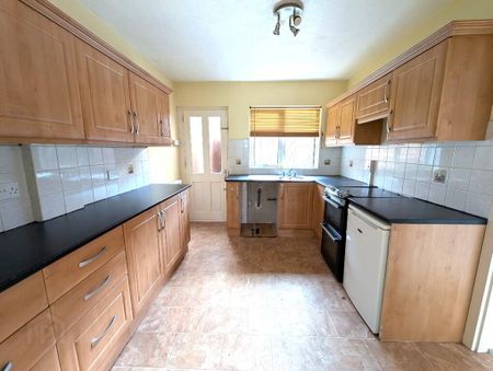 15 Knockview Drive, Tandragee, BT62 2BH - Photo 4