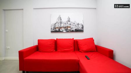 Single Bed in Rooms for rent in affordable, renovated, 3-bedroom apartment near Polytechnic University, Poblats Maritim - Foto 3