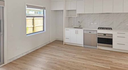 Waterloo Living - Photo 3