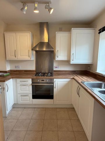2 bedroom terraced house to rent - Photo 5