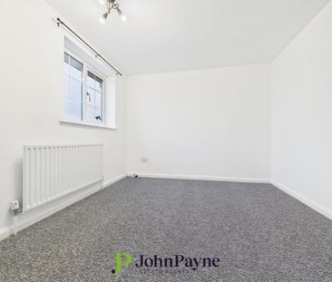 2 bedroom end of terrace house to rent - Photo 4