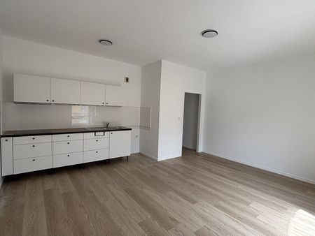 Location Appartement 2 pièces 47m² - Photo 2