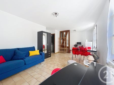 Location Appartement 1 pièce 28m² TROYES 10000 - Photo 2