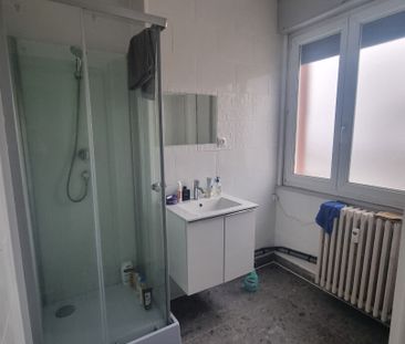 Chambre meublée en colocation à louer dans un appartement T5 en col... - Photo 6