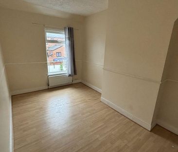 2 bed terraced house to rent in DH7 - Photo 5