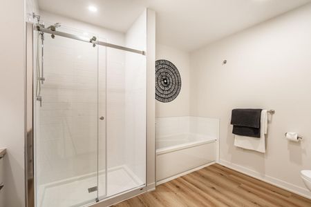 1230 Av De La Croisée, Terrebonne, QC - Photo 3