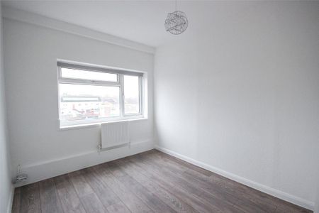 3 bedroom apartment to rent - Photo 5