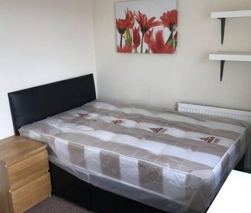 1 bedroom semi-detached house to rent - Photo 3