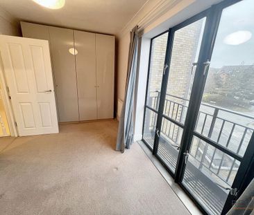 2 bedroom property to rent - Photo 1
