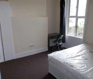 7 bedroom terraced house to rent - Photo 3