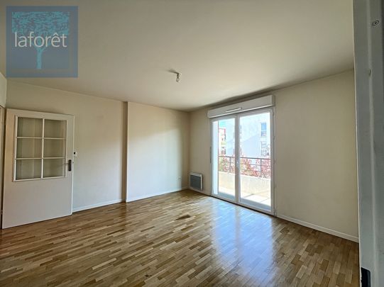 Apartment - Photo 1