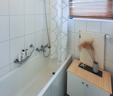 Schöne 1.5-Zi. Wohnung direkt am Bahnhof - Photo 2