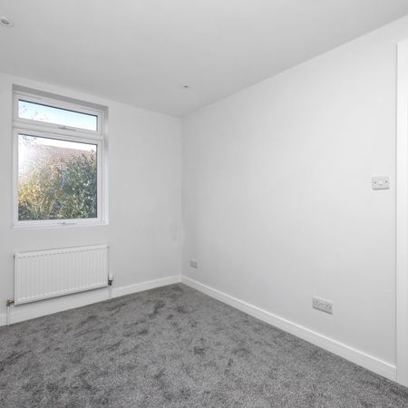 3 Bedroom House, Grange Road, Hove - Photo 2