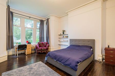 4 bedroom flat to rent - Photo 5