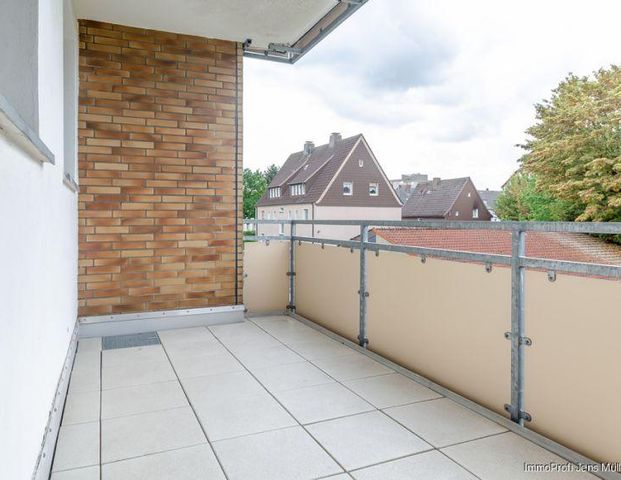 Apartment im Erdgeschoss mit Loggia in guter Lage - Photo 1