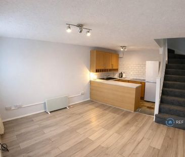 1 bedroom terraced house to rent - Photo 2