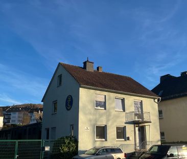 Modernisierte 2-Zimmer-Wohnung in Arnsberg! (Erstbezug) - Photo 1