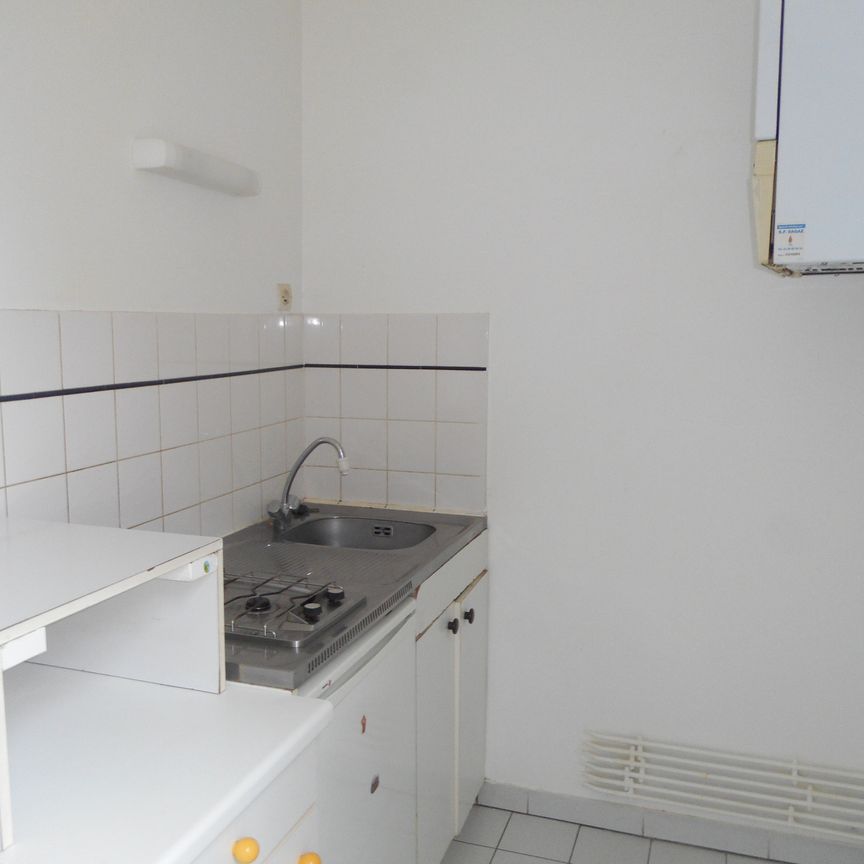 Studio RUE DU GRAND CERF - Photo 1