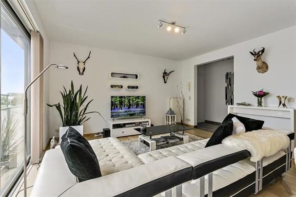 Appartement te huur - Photo 1