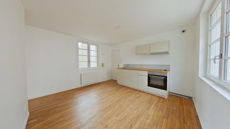 Location Appartement 3 pièces 39m² POITIERS 86000 - Photo 2
