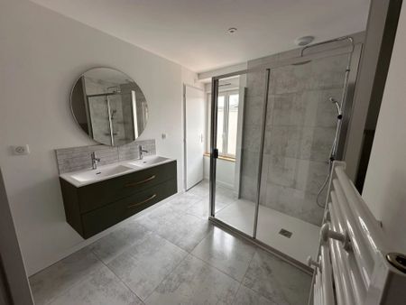 - 87150, Oradour Sur Vayres - Photo 2