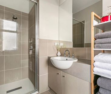 A Stylish Glenroy Home Made for Modern Living - Photo 6