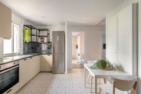 Carrer dAragó, Barcelona, Catalonia 08011 - Photo 2