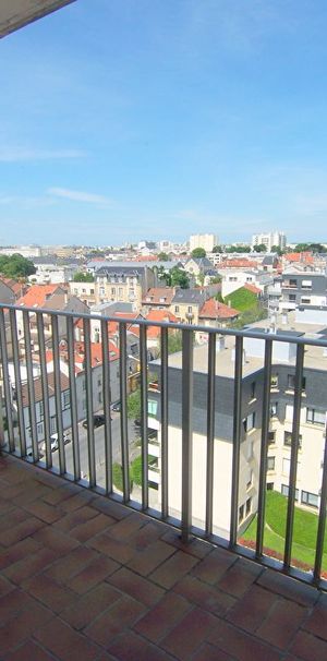 Appartement à louer - REIMS- ST REMI- GAMBETTA - Photo 1