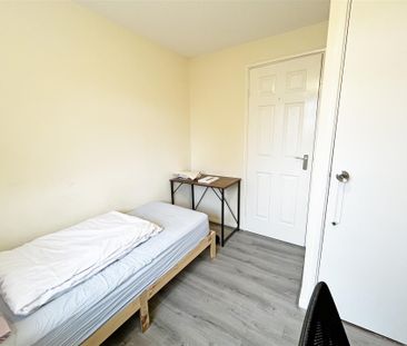 3 bedroom End of terrace house to rent - Photo 6