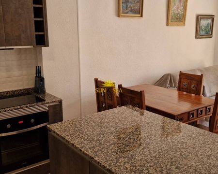 2 BEDROOM APARTMENT - TORREVIEJA - Photo 2