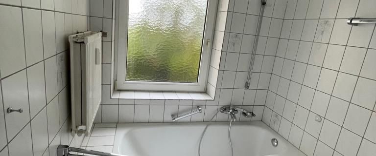 Renovierte 3-Zimmer-Wohnung mit Balkon in Top-Lage von Menden - Photo 1