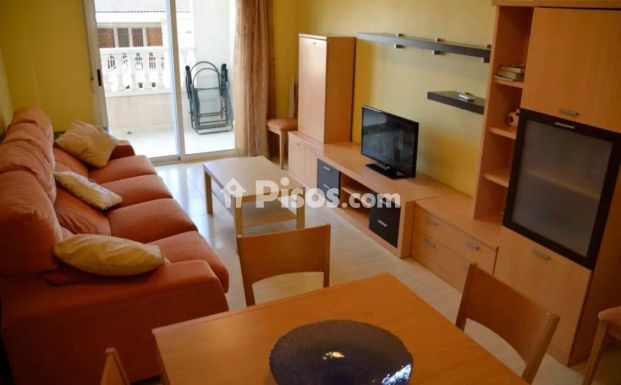 Apartamento en alquiler en Calle de Argentina, cerca de Carrer de Cuba - Photo 1