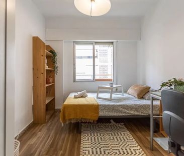 Carrer del Poeta Más i Ros, Valencia, Valencian Community 46022 - Photo 2